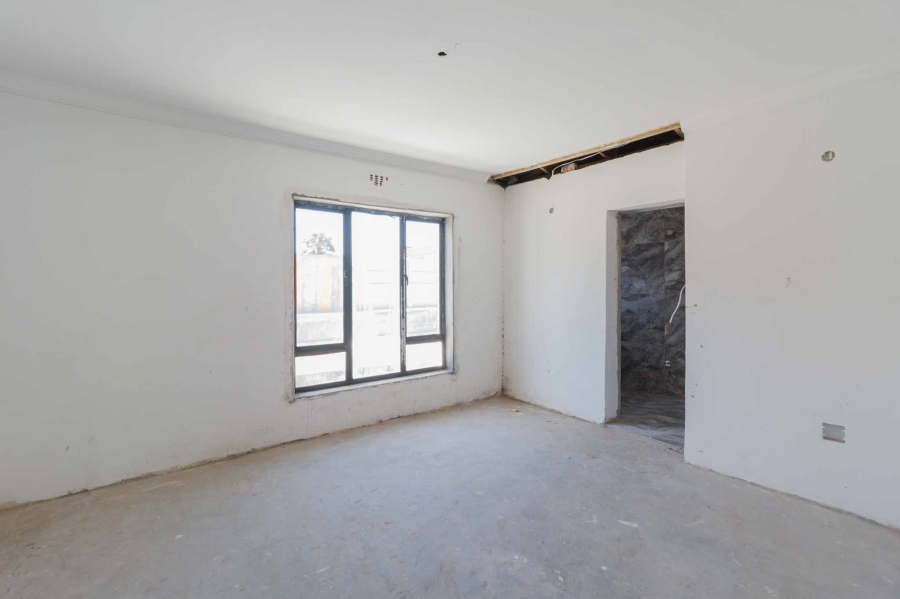 4 Bedroom Property for Sale in Crawford Western Cape